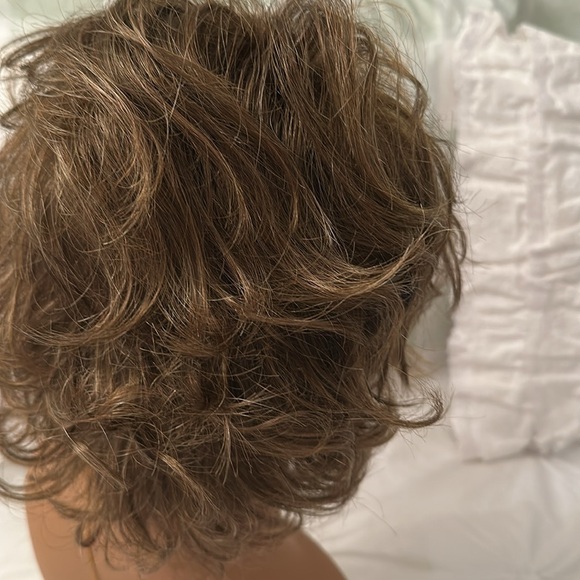 Paula Young  Alex Brand -New Wig. Pecan Delight 8-12A. Average cap size. - Picture 4 of 9